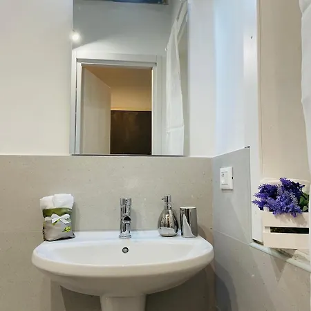 Apartment A Casa Di Clu - Your Private Palermo
