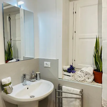 Apartment A Casa Di Clu - Your Private Palermo